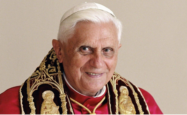 benedikt-xvi-678x381-1-620x381