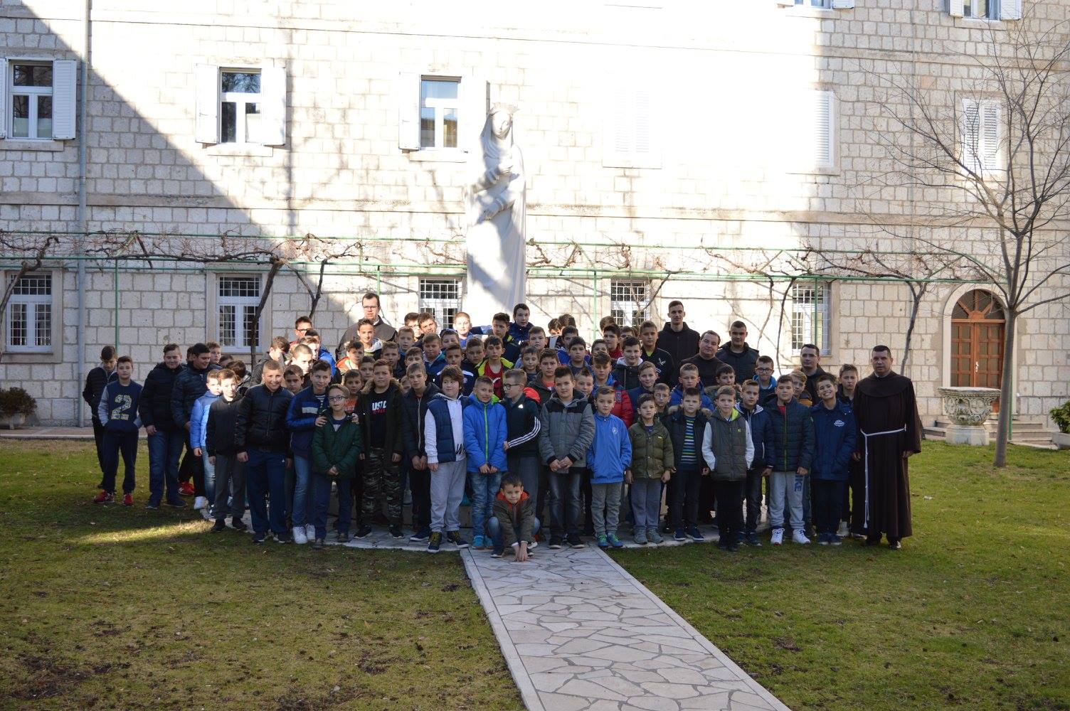 ministranti tombola sinj 20 1 2018